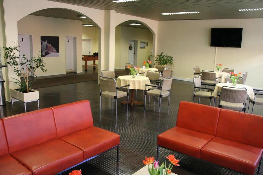 Rtb-Hotel - Sportschule Бергиш-Гладбах Экстерьер фото